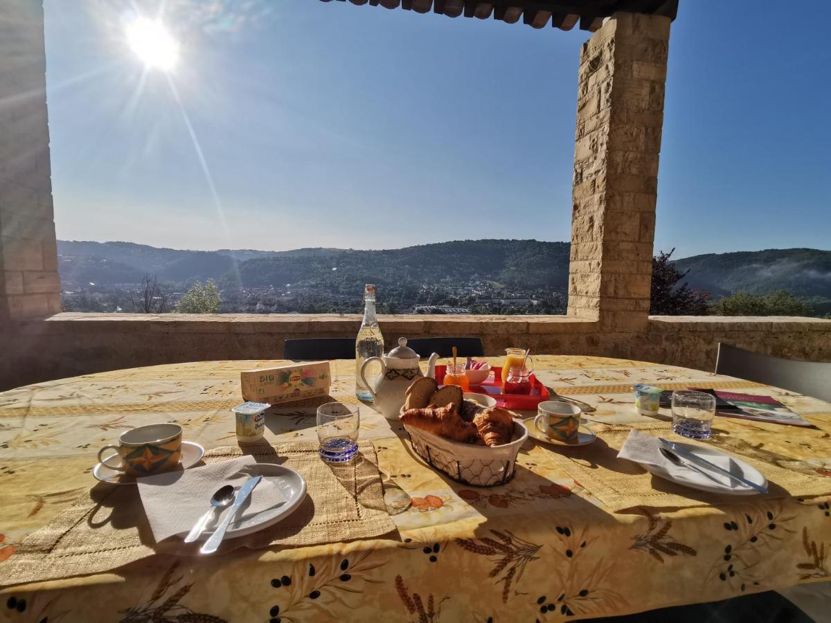 Le Senechal Bed & Breakfast Villefranche-de-Rouergue Ngoại thất bức ảnh